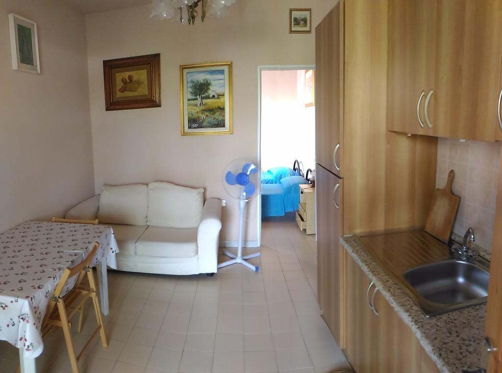 Casa A Villaggio Paradiso سانتا سيزاريا تيرمي المظهر الخارجي الصورة